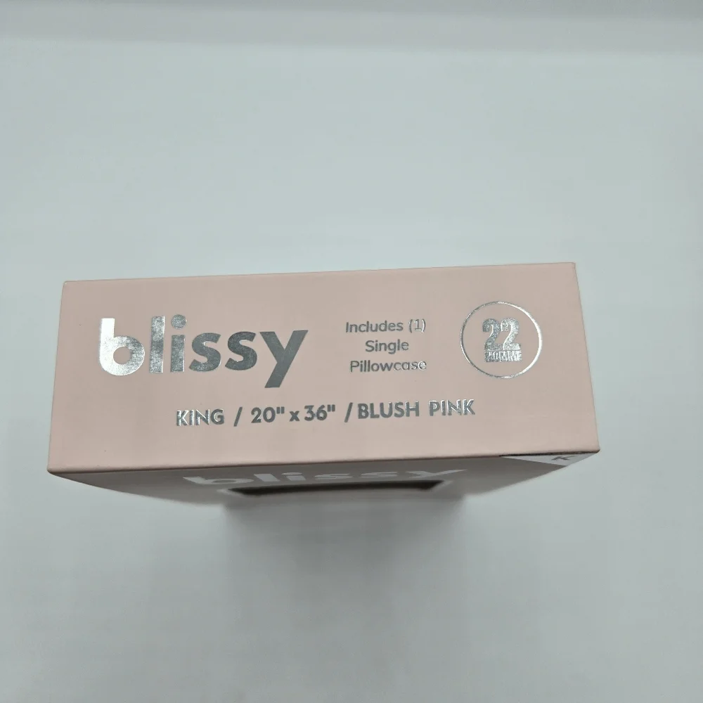 NWT Blissy Mulberry Silk Pillowcase, Blush Pink, Standard/Queen or King Size